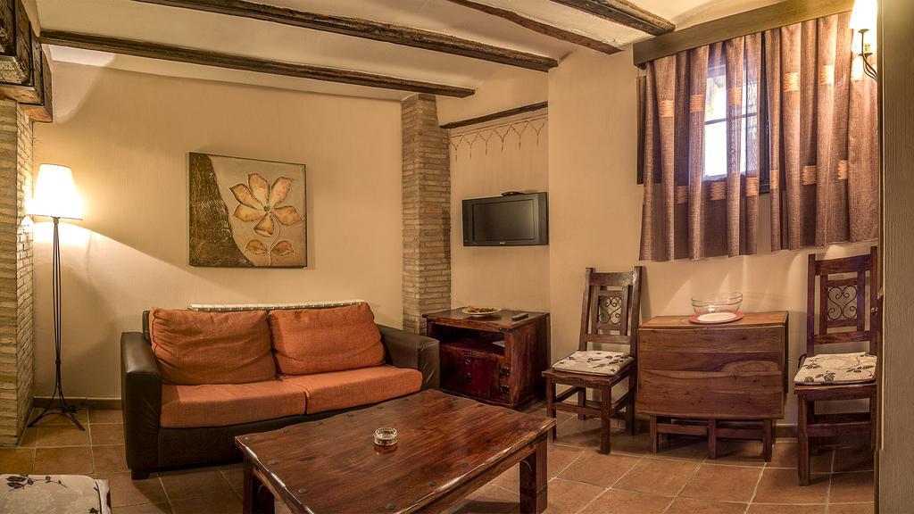 Aljezares * Gea De Albarracin